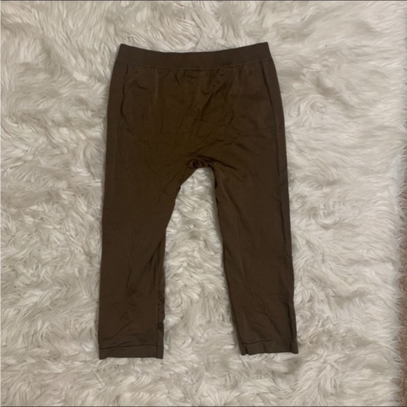 Brown capri leggings size small - Picture 1 of 5